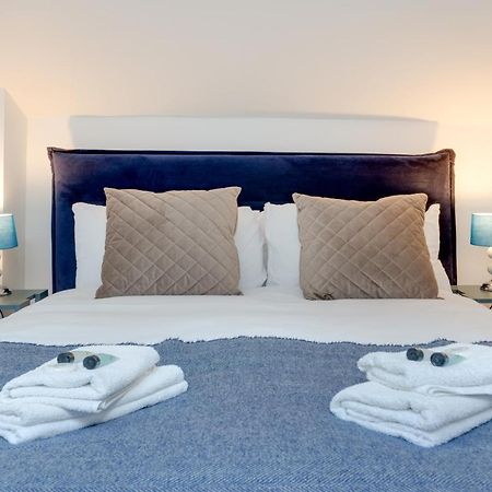 Suites By Rehoboth - M'Nuchah - Camden Road London Kültér fotó