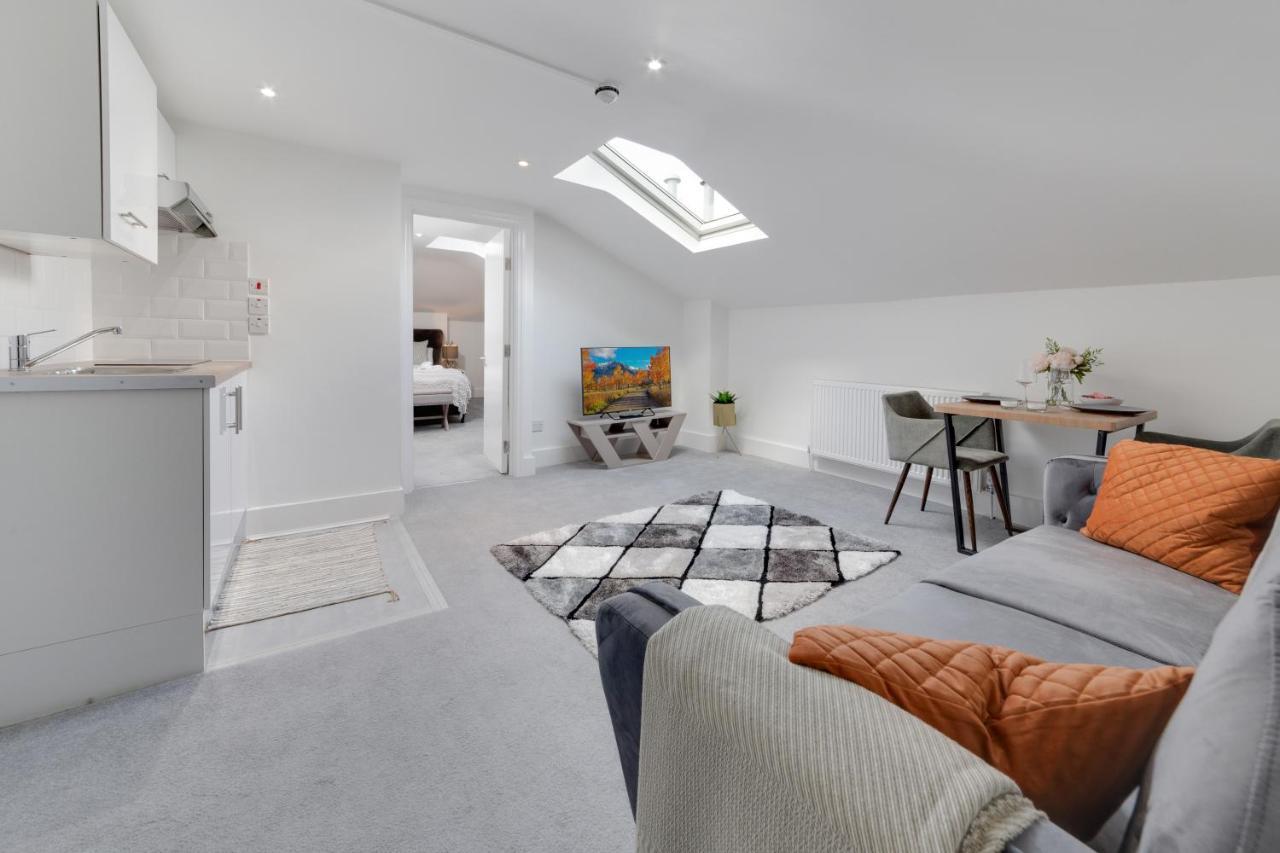 Suites By Rehoboth - M'Nuchah - Camden Road London Kültér fotó