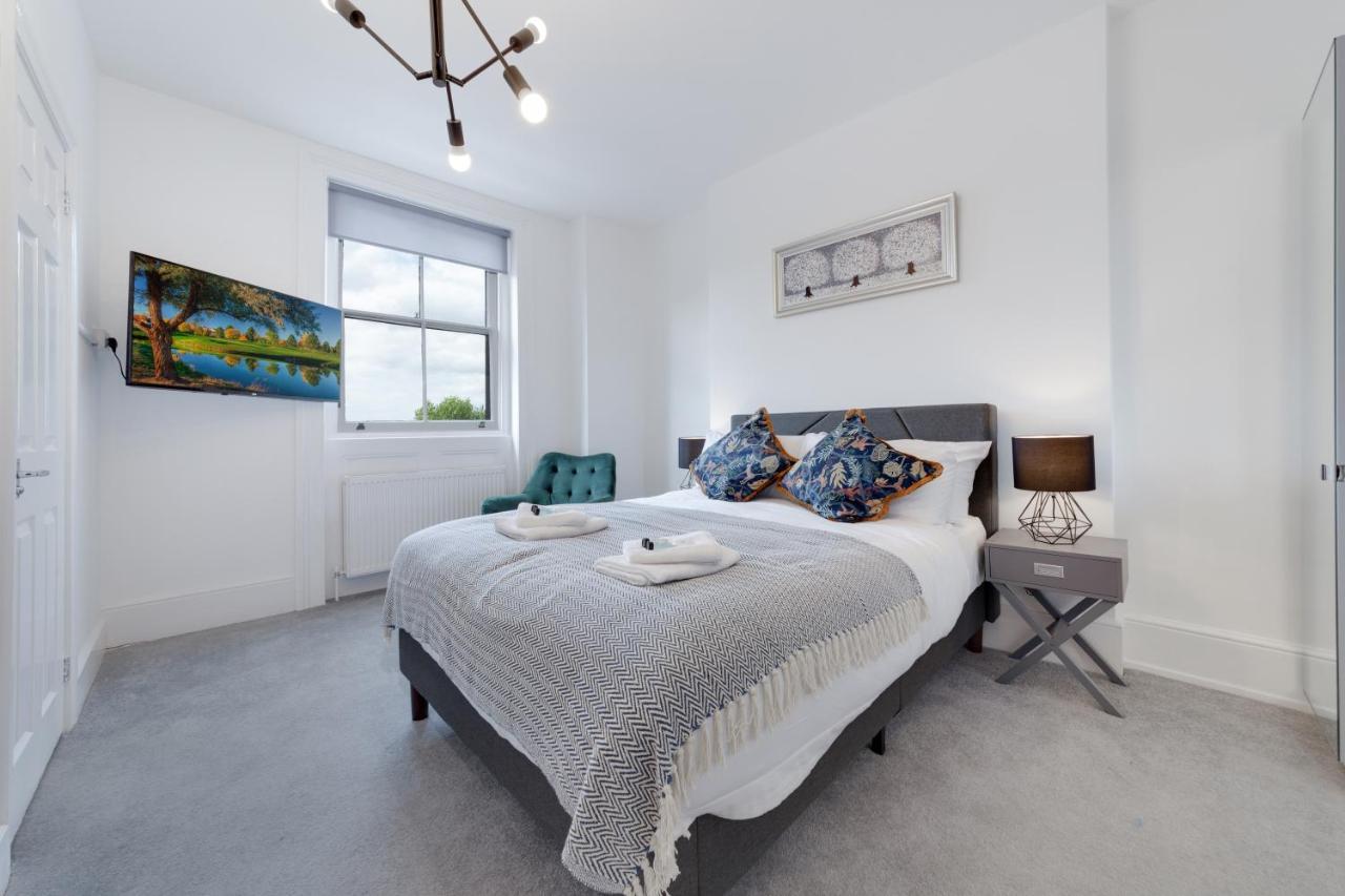 Suites By Rehoboth - M'Nuchah - Camden Road London Kültér fotó